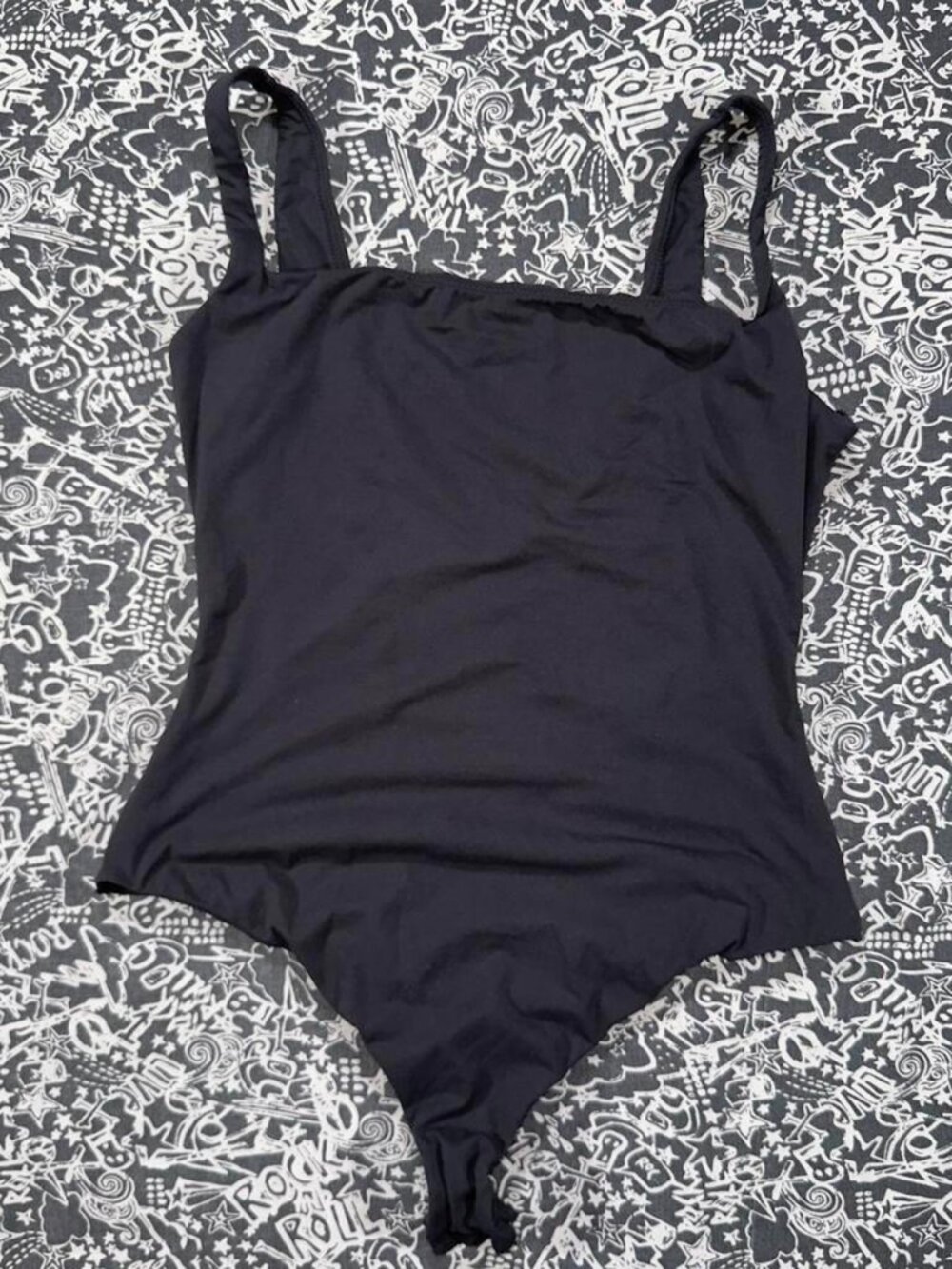 🖤 SKIMS Black Square Neck Thong Bodysuit Size Medium